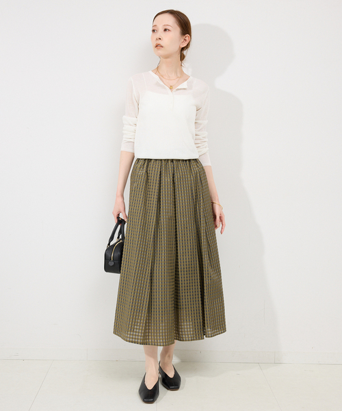 SLOBE IENA（スローブイエナ）の「SLOBE ソフトレザーフラットシューズ（パンプス・レディース・ブラック/ベージュ系その他・24.5cm/24cm/23.5cm/23cm/22.5cm）」の4枚目の写真