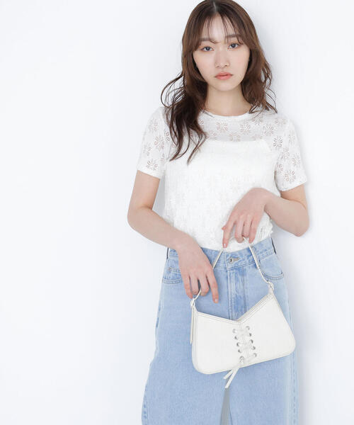 NATURAL BEAUTY BASIC(ナチュラルビューティーベーシック)の「カットレースTシャツ(Tシャツ/カットソー・レディース・ダークブラウン/オフホワイト/イエロー・FREE)」の4枚目の写真