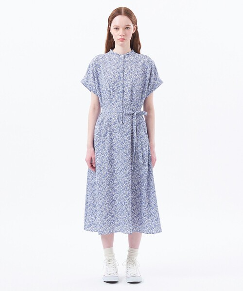 MACKINTOSH PHILOSOPHY(マッキントッシュ フィロソフィー)の「バイカラーフラワーワンピース(ワンピース・レディース・ブラック/ブルー・36/38)」の6枚目の写真