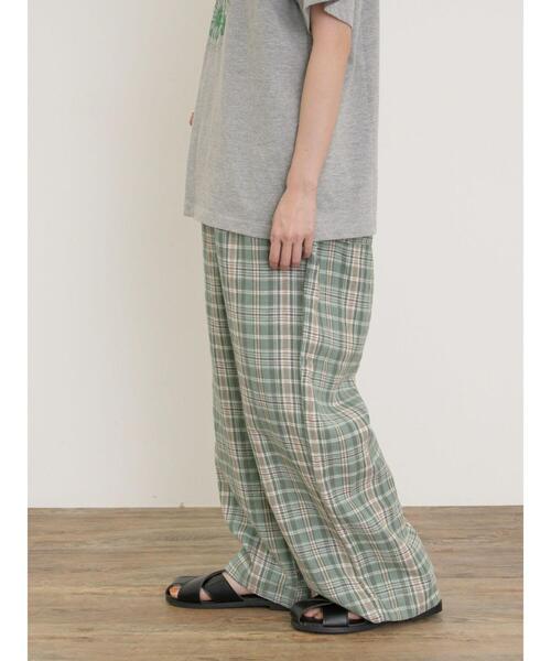 Samansa Mos2（サマンサ モスモス）の「【Cross×Linen】サス付パンツ（その他パンツ・レディース・グリーン/ベージュ/ネイビー/ブラック・F）」の3枚目の写真