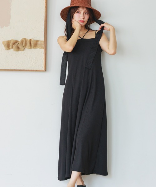 mysty woman（ミスティウーマン）の「テクスチャーキャミワンピース 497429（ワンピース・レディース・アイボリー/ブラック/その他・FREE）」の3枚目の写真