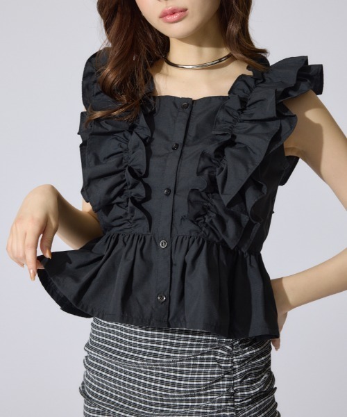 rienda（リエンダ）の「ダブルフリルブラウス 夏服 ノースリーブトップス（シャツ/ブラウス・レディース・ブラック/ブルー系その他/ホワイト系その他・FREE）」の2枚目の写真