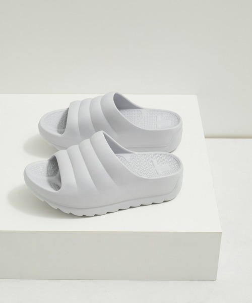 TELIC(テリック)の「【TELIC / テリック】W-CLOUD(サンダル・レディース・ライトグレー/ブラック・M/S)」の16枚目の写真