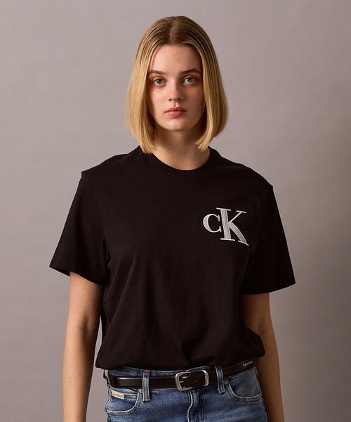 【関税/送料無料】D SQUARED2*ロゴパッチ クルーネック Tシャツ 関税込み♪ DSQUARED2 / スパンコール ロゴ パッチ Tシャツ (D
