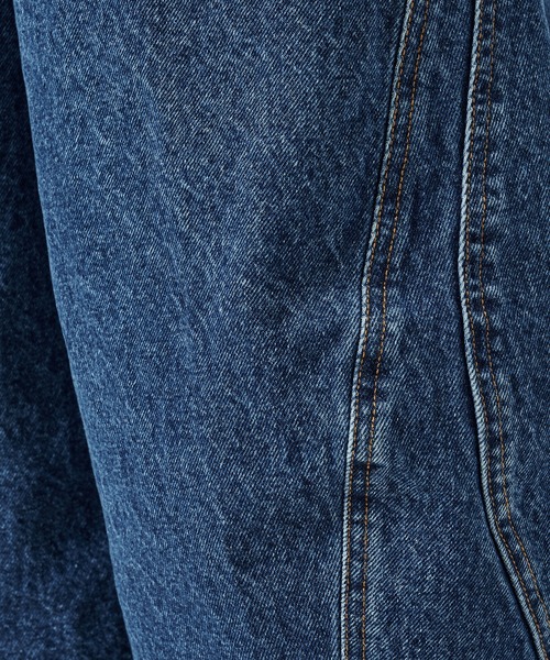 NVRFRGT（ネヴァーフォーゲット）の「別注 3D TWISTED JORTS（デニムパンツ・メンズ・ブラック/インディゴブルー・1/2）」の19枚目の写真