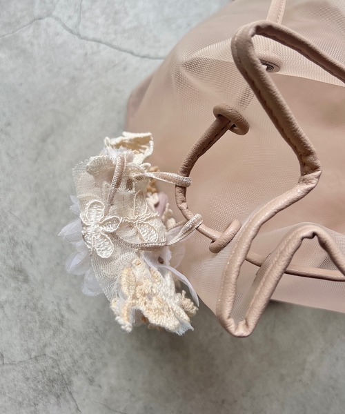 m.soeur（エムスール）の「メッシュ素材の巾着バッグ（ハンドバッグ・レディース・グレー/ピンク・FREE）」の17枚目の写真