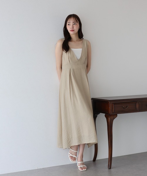 BLUEEAST（ブルーイースト）の「シアーストライプジャンスカ（ジャンパースカート・レディース・ベージュ/ブラック・MEDIUM）」の4枚目の写真