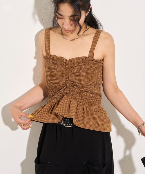 WHO'S WHO gallery（フーズフーギャラリー）の「シャーリングビスチェ（その他トップス・レディース・ブラック/ブラウン/グリーン・FREE）」の17枚目の写真