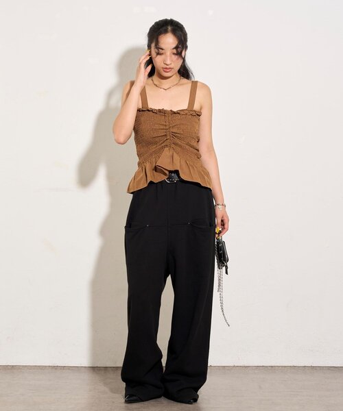 WHO'S WHO gallery（フーズフーギャラリー）の「シャーリングビスチェ（その他トップス・レディース・ブラック/ブラウン/グリーン・FREE）」の22枚目の写真