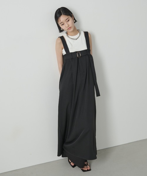 AIC.（エーアイシー）の「ベルトデザインロングジャンスカ（ジャンパースカート・レディース・ブラック/グレイッシュベージュ・FREE）」の7枚目の写真
