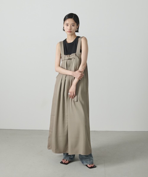 AIC.（エーアイシー）の「ベルトデザインロングジャンスカ（ジャンパースカート・レディース・ブラック/グレイッシュベージュ・FREE）」の18枚目の写真