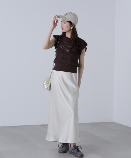 FREE'S MART(フリーズマート)の「◆肩フリル編地切り替えニット(ニット/セーター・レディース・イエロー/ホワイト/ブラウン・FREE)」の4枚目の写真