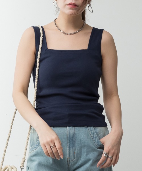 RCD（アールシーディー）の「カップ付きスクエアーネックタンクトップ（タンクトップ・レディース・グレイッシュベージュ/ネイビー/オフホワイト/カーキ/杢グレー/チャコールグレー/ブラック・L/M/4L/3L/LL）」の7枚目の写真