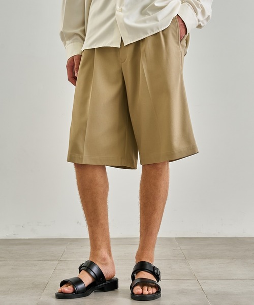 UNITED TOKYO（ユナイテッドトウキョウ）の「ハイツイストチノショーツ（その他パンツ・メンズ・ベージュ/ブラック/ホワイト・1/2）」の3枚目の写真