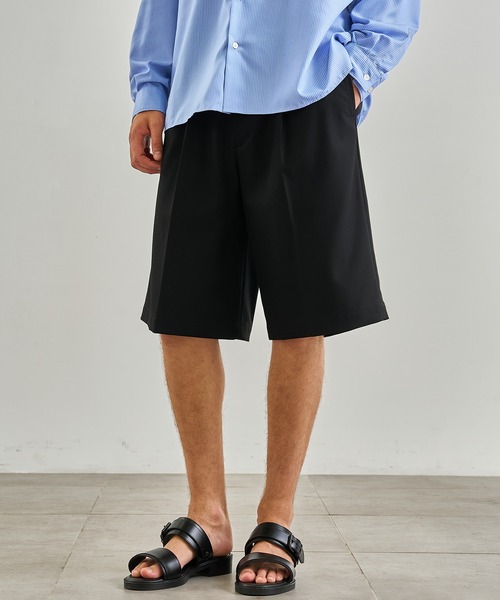 UNITED TOKYO（ユナイテッドトウキョウ）の「ハイツイストチノショーツ（その他パンツ・メンズ・ベージュ/ブラック/ホワイト・1/2）」の2枚目の写真