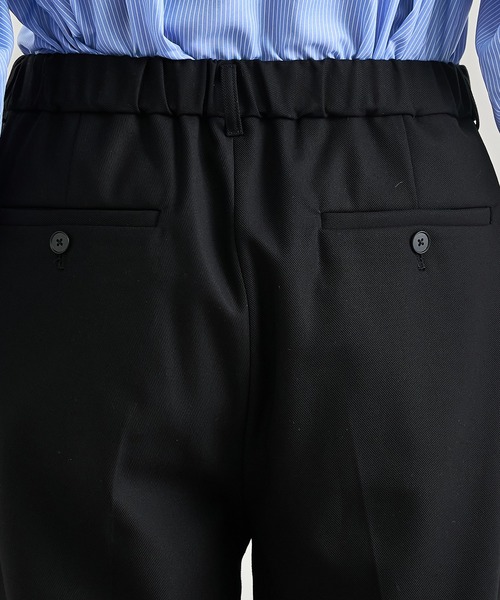 UNITED TOKYO(ユナイテッドトウキョウ)の「ハイツイストチノショーツ(その他パンツ・メンズ・ベージュ/ブラック/ホワイト・1/2)」の10枚目の写真