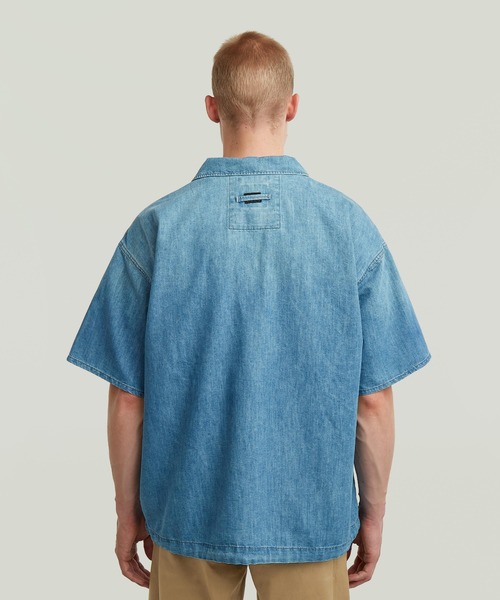 G-STAR(ジースター)の「Polo Shirt/ミリタリーディテールオーバーサイズデニムポロシャツ(シャツ/ブラウス・メンズ・インディゴブルー・MEDIUM/SMALL/X-SMALL/LARGE/X-LARGE)」の2枚目の写真