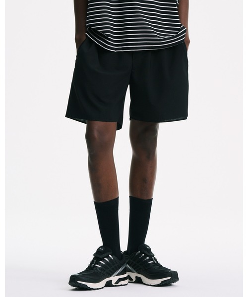 SOPHNET.(ソフネット)の「HIGH-TWIST POPLIN SHORTS(その他パンツ・メンズ・ブラック・1/2/4/3)」の2枚目の写真