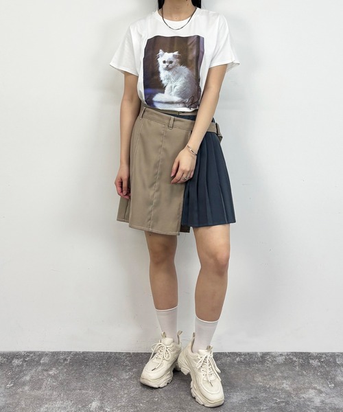 NICOLE CLUB(ニコル クラブ)の「フレンチスリーブ猫Tシャツ(Tシャツ/カットソー・レディース・チャコール/オフホワイト/ホワイト×グレー・FREE)」の7枚目の写真