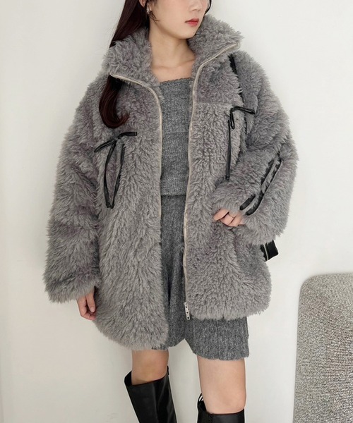 one after another NICE CLAUP（ワンアフターアナザーナイスクラップ）の「サイドラインリボンボアブルゾン（ブルゾン・レディース・ブラック/ベージュ/グレー/オフホワイト・FREE）」の15枚目の写真