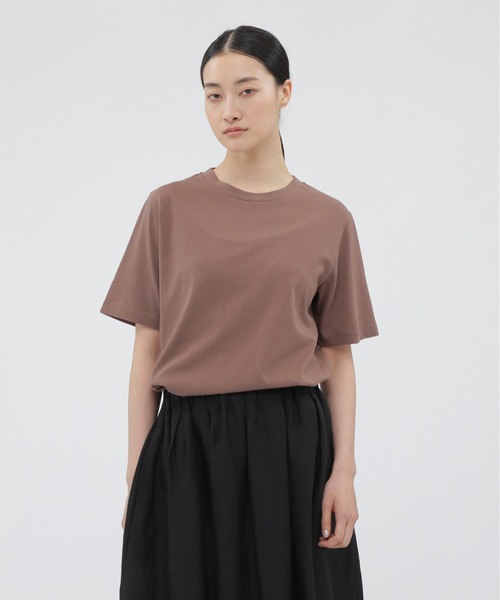 MARGARET HOWELL（マーガレットハウエル）の「BASIC COTTON JERSEY（Tシャツ/カットソー・レディース・ホワイト/モカ/ネイビー・2）」の3枚目の写真