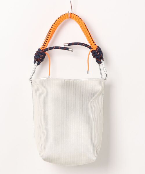 Scrap Book（スクラップブック）の「【atneK by Scrap Book】ニットバケツショルダーバッグ（ショルダーバッグ・レディース・ブラック/ホワイト・FREE）」の8枚目の写真