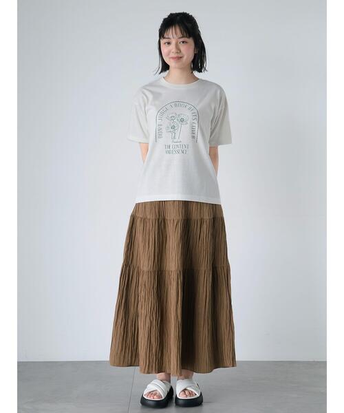 ehka sopo(エヘカソポ)の「花プリントTシャツ(Tシャツ/カットソー・レディース・ピンク/ブラック/オフホワイト/キナリ・F)」の10枚目の写真