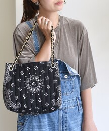 MLVINCE バンダナ柄 ショルダーバッグ MLVINCE バンダナ柄 ショルダーバッグ - メルカリ