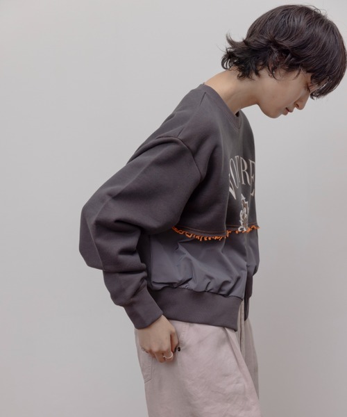 Eimee Law（エイミーロウ）の「リメイクロゴ ファスナースリット トップス（Tシャツ/カットソー・レディース・グレー/スミクロ/アイボリー・FREE）」の16枚目の写真