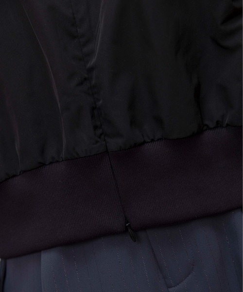 Eimee Law（エイミーロウ）の「リメイクロゴ ファスナースリット トップス（Tシャツ/カットソー・レディース・グレー/スミクロ/アイボリー・FREE）」の21枚目の写真