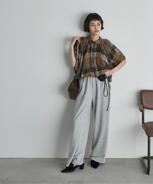 THE YOn(ザヨン)の「バルーンヘムドルマンスリーブクロップドシャツ(シャツ/ブラウス・レディース・ブラック/アイボリー/チェック・FREE)」の11枚目の写真