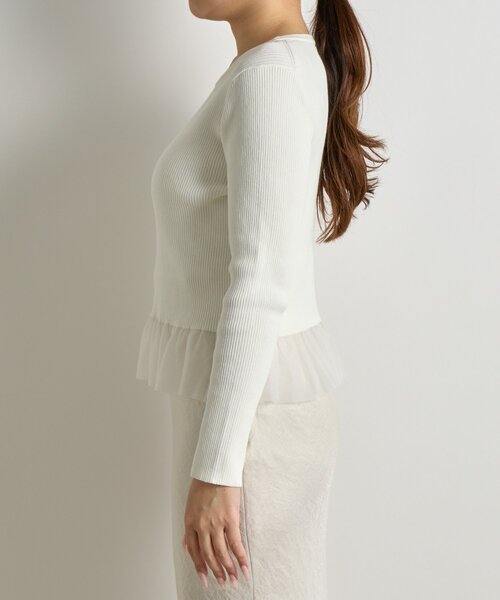 La boutique BonBon(ラブティックボンボン)の「【着回し力◎】シアーフリルニット(ニット/セーター・レディース・ブラック/ホワイト・FREE)」の12枚目の写真