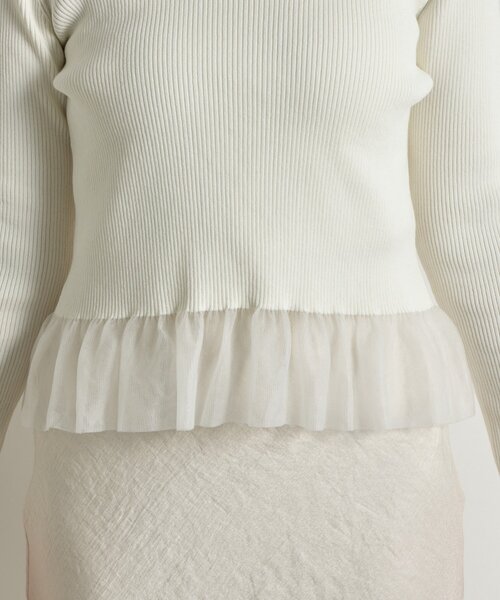 La boutique BonBon(ラブティックボンボン)の「【着回し力◎】シアーフリルニット(ニット/セーター・レディース・ブラック/ホワイト・FREE)」の15枚目の写真