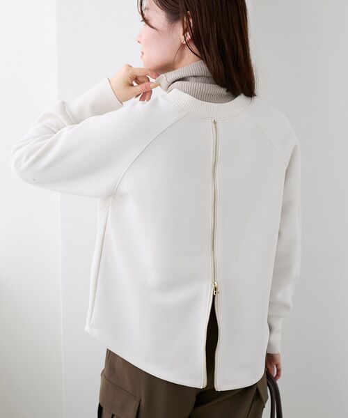 le.coeur blanc(ルクールブラン)の「バックジップボンディングトップス(Tシャツ/カットソー・レディース・モカ/ブラック/アイボリー・38)」の14枚目の写真