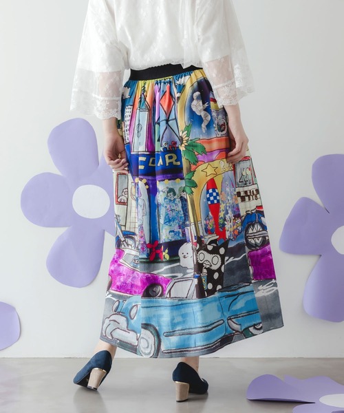 ScoLar（スカラー）の「152755：四季の柄・ヴィンテージカー 2柄展開スカート（Tシャツ/カットソー・レディース・オレンジ/ブラック・M）」の6枚目の写真