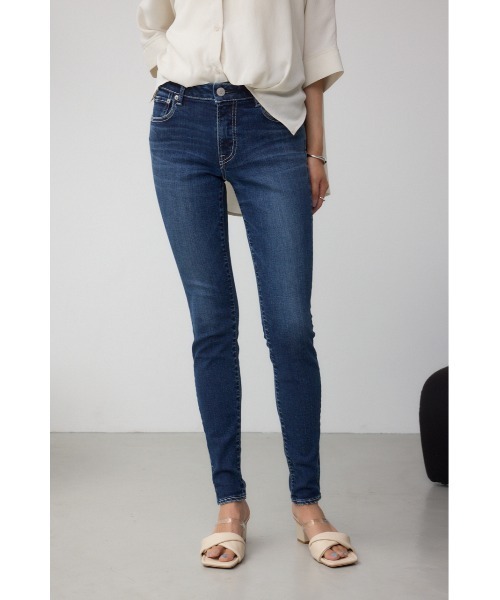 AZUL by moussy（アズールバイマウジー）の「【サイズ,身長別画像あり】AZUL DENIM スキニーデニム（デニムパンツ・レディース・ダークブルー/ライトブルー/ブラック・SMALL/MEDIUM/LARGE/X-LARGE/X-SMALL/XX-SMALL）」の7枚目の写真