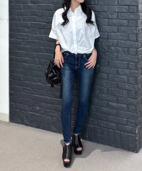 AZUL by moussy（アズールバイマウジー）の「【サイズ,身長別画像あり】AZUL DENIM スキニーデニム（デニムパンツ・レディース・ダークブルー/ライトブルー/ブラック・SMALL/MEDIUM/LARGE/X-LARGE/X-SMALL/XX-SMALL）」の22枚目の写真