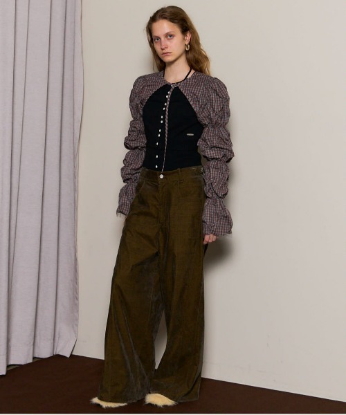 MAISON SPECIAL(メゾンスペシャル)の「Cashmere Blend Multiway Cardigan Bustier Set Knit Tops/カシミアブレンドマルチウェイカーディガンビスチェセット(カーディガン/ボレロ・レディース・レッド/ブラック/ブルー・FREE)」の21枚目の写真