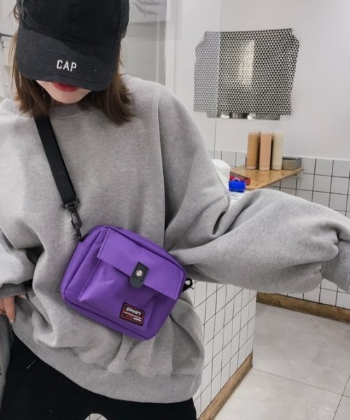 BACKYARD FAMILY(バックヤードファミリー)の「ミニバッグ ショルダー カジュアル mmsquareb25g(ショルダーバッグ・レディース・アイボリー/ブラック/イエロー/パープル・FREE)」の3枚目の写真
