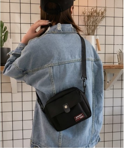 BACKYARD FAMILY(バックヤードファミリー)の「ミニバッグ ショルダー カジュアル mmsquareb25g(ショルダーバッグ・レディース・アイボリー/ブラック/イエロー/パープル・FREE)」の1枚目の写真