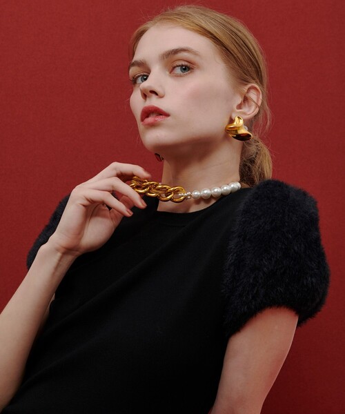 LOULOU WILLOUGHBYルルウィルビー　フェザースリーブプルオーバー セール】【LOULOU WILLOUGHBY】フェザースリーブプルオーバー