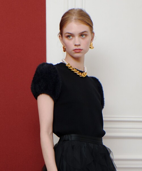 LOULOU WILLOUGHBYルルウィルビー　フェザースリーブプルオーバー WEB限定【LOULOU WILLOUGHBY】フェザースリーブプルオーバー