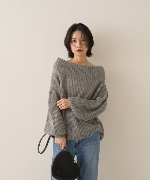 Rouge vif(ルージュヴィフ)の「モヘア混オフショルラメニットプルオーバー(ニット/セーター・レディース・オフホワイト/サックスブルー/グレイッシュベージュ・フリー)」の8枚目の写真