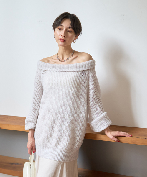 Rouge vif(ルージュヴィフ)の「モヘア混オフショルラメニットプルオーバー(ニット/セーター・レディース・オフホワイト/サックスブルー/グレイッシュベージュ・フリー)」の19枚目の写真