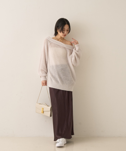 Rouge vif(ルージュヴィフ)の「モヘア混オフショルラメニットプルオーバー(ニット/セーター・レディース・オフホワイト/サックスブルー/グレイッシュベージュ・フリー)」の15枚目の写真