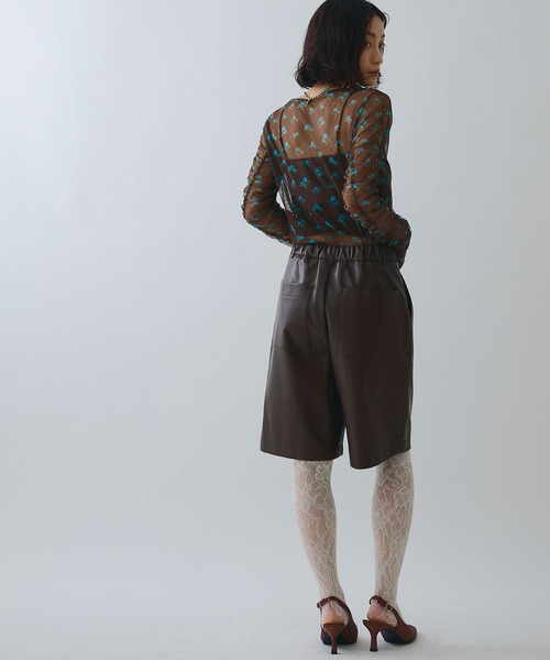 ELLEgirl（エルガール）の「ヴィーガンレザーハーフパンツ（その他パンツ・レディース・ブラック/ブラウン・M/S）」の9枚目の写真