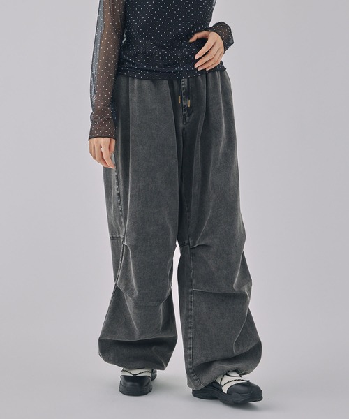 Unblend（アンブレンド）の「【Unblend】ヴィンテージライク ドロスト2タックバルーンパンツ（その他パンツ・レディース・ブラウン/ブラック/ピンク・FREE）」の5枚目の写真