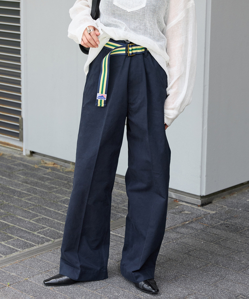 JOURNAL STANDARD(ジャーナルスタンダード)の「《追加2》【BURK / バーク】ベルトツキチノパンツ(チノパンツ・レディース・ネイビー/ベージュ・LARGE/MEDIUM)」の22枚目の写真