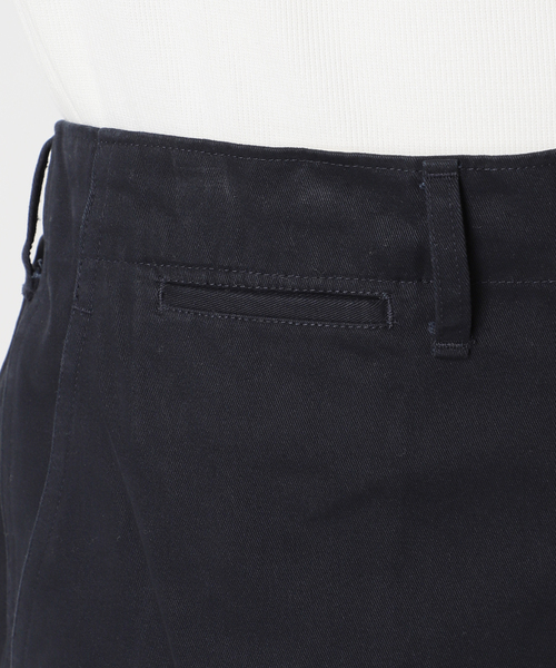 JOURNAL STANDARD(ジャーナルスタンダード)の「《追加2》【BURK / バーク】ベルトツキチノパンツ(チノパンツ・レディース・ネイビー/ベージュ・LARGE/MEDIUM)」の7枚目の写真