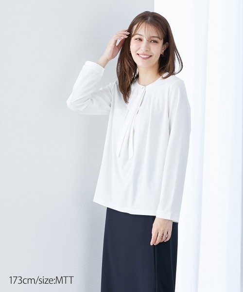 slattgir（スラットジール）の「タイ付カットソーノーカラーシャツ（トールサイズ）（シャツ/ブラウス・レディース・ネイビー/オフホワイト・TM/TL/TLL/T3L/T4L/T5L）」の3枚目の写真